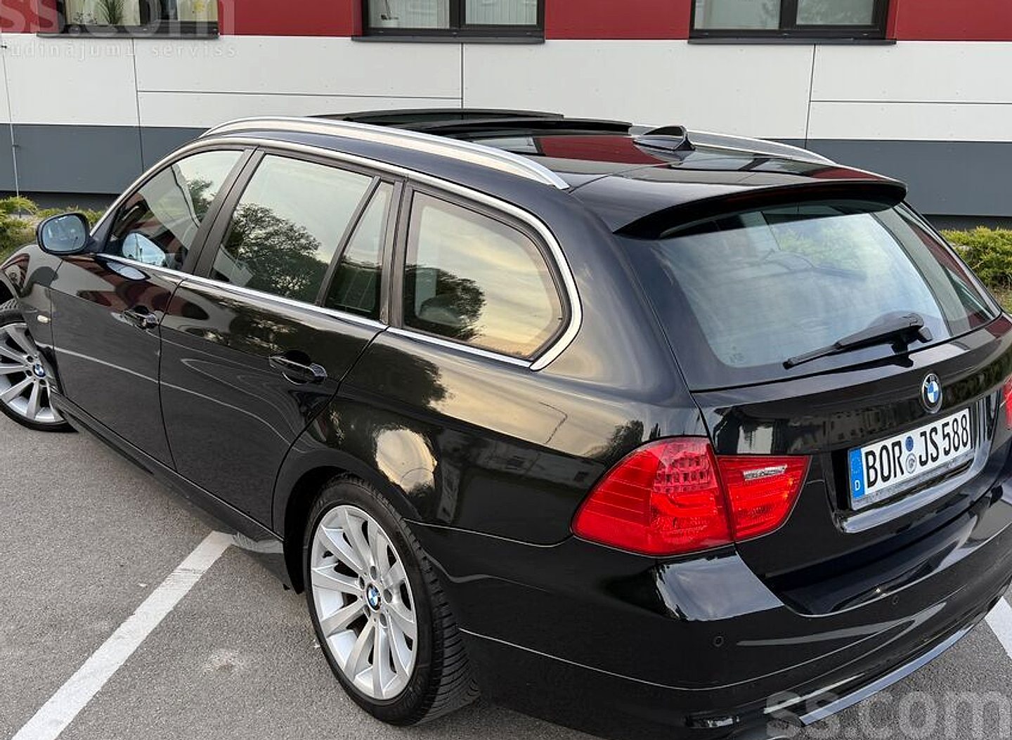 BMW 320 — foto 6