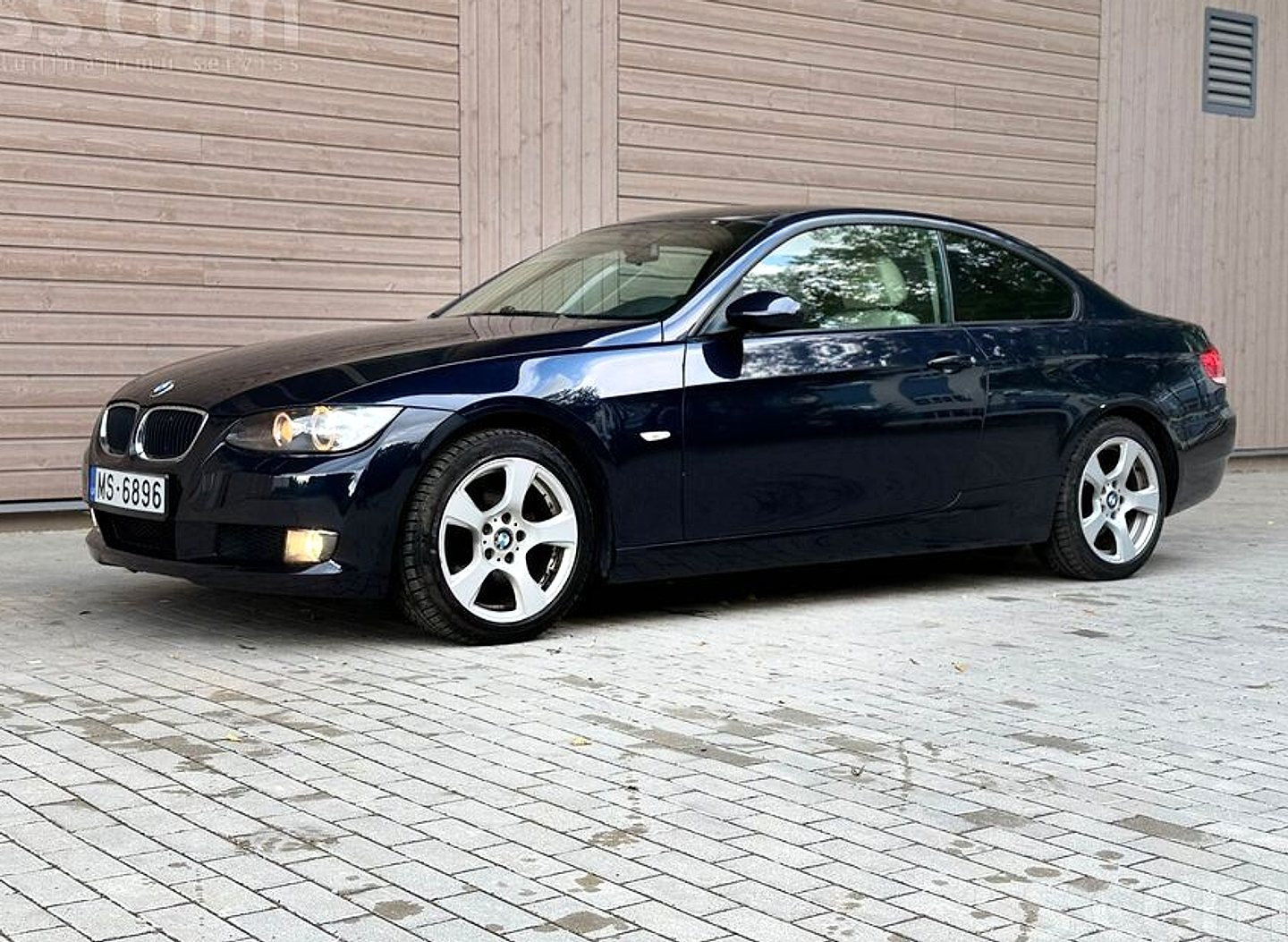 BMW 320 — foto 3