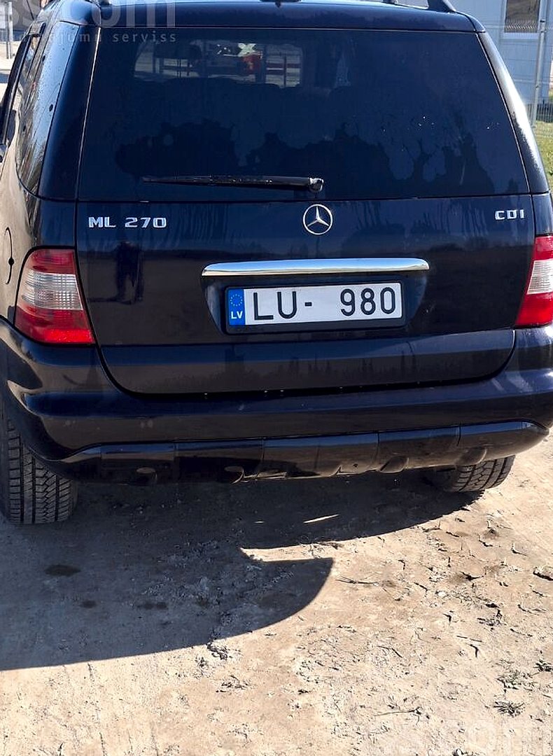 Mercedes-Benz ML270 — foto 2