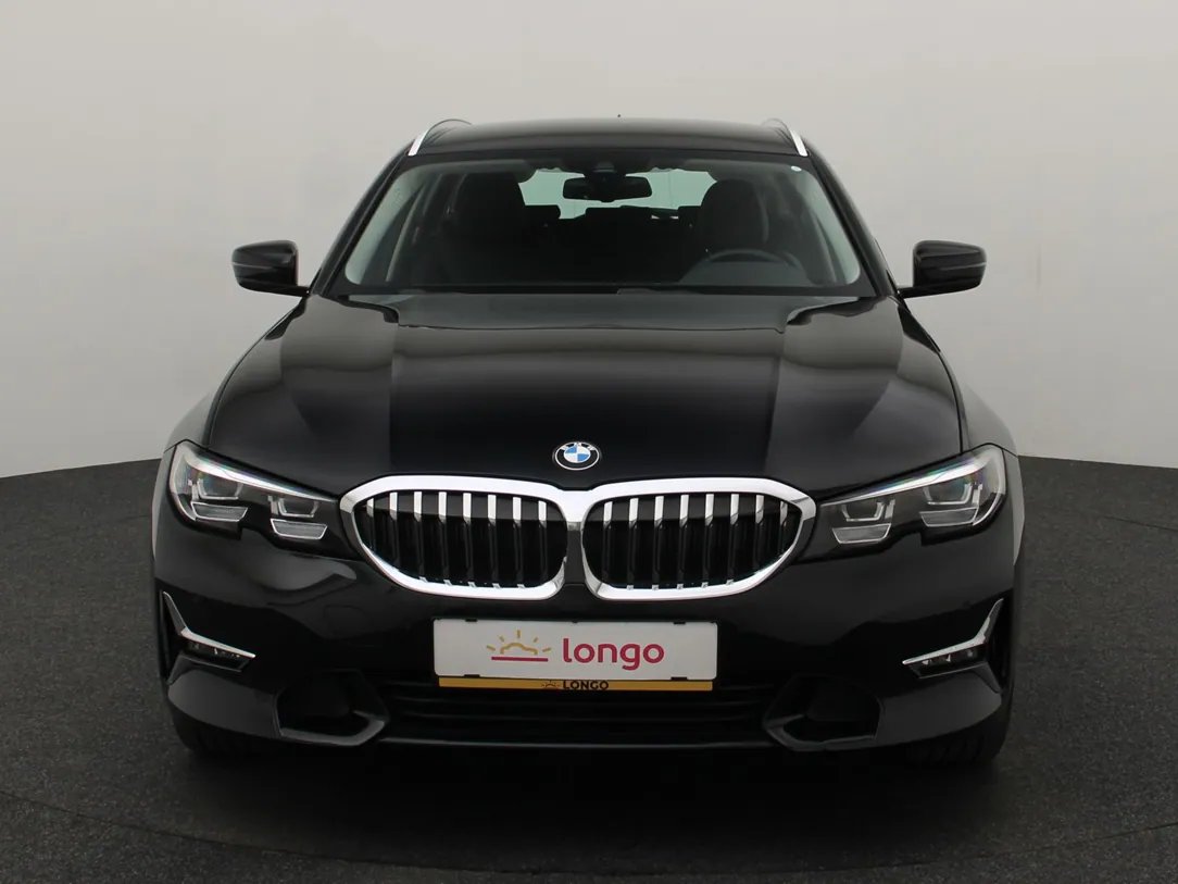 BMW 320 — foto 4