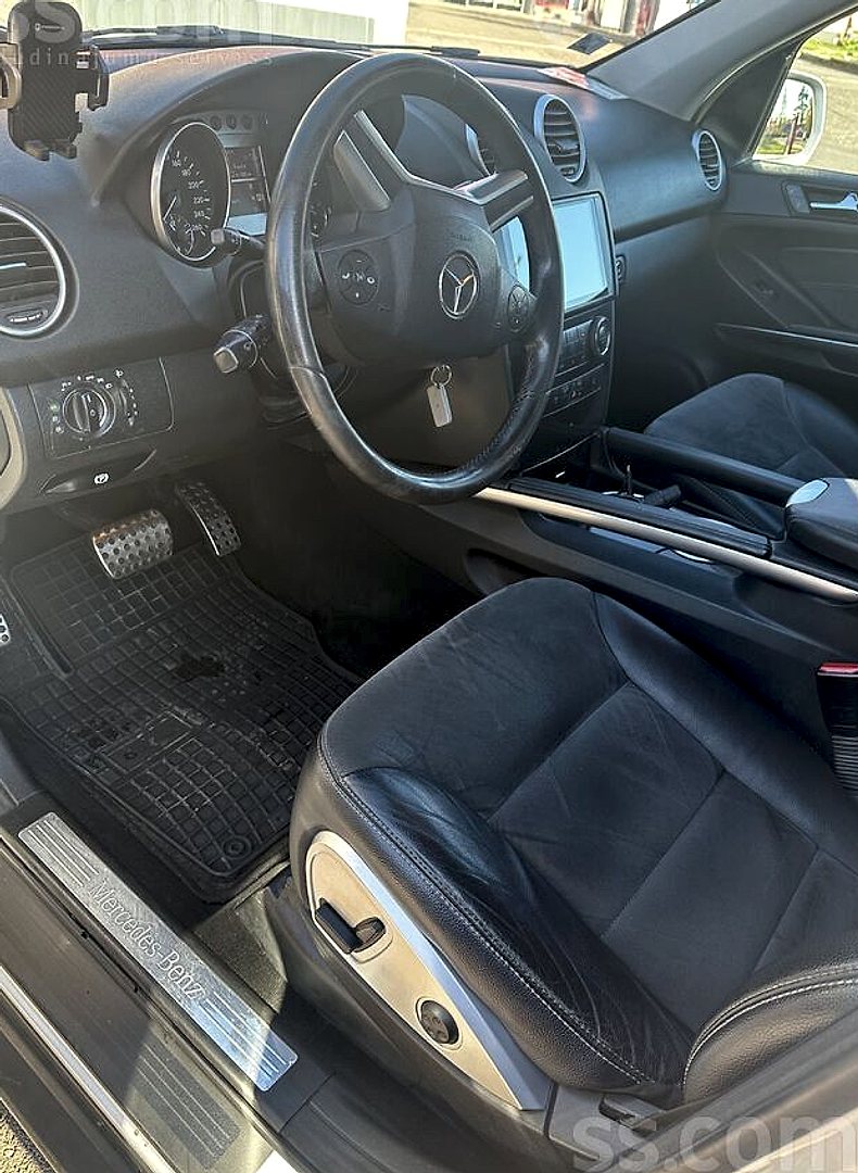Mercedes-Benz ML280 — foto 5