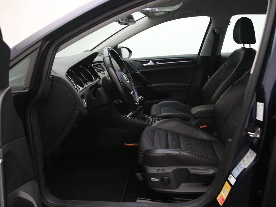 Volkswagen Golf 7 — foto 5