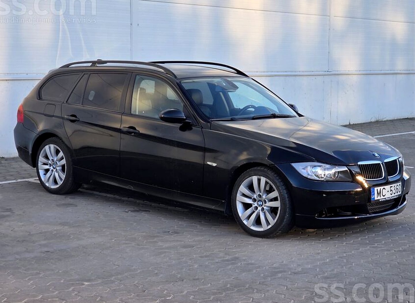 BMW 330 — foto 6
