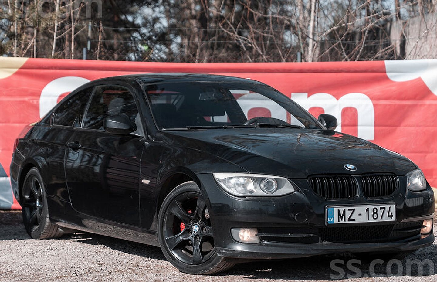 BMW 320 — foto 2