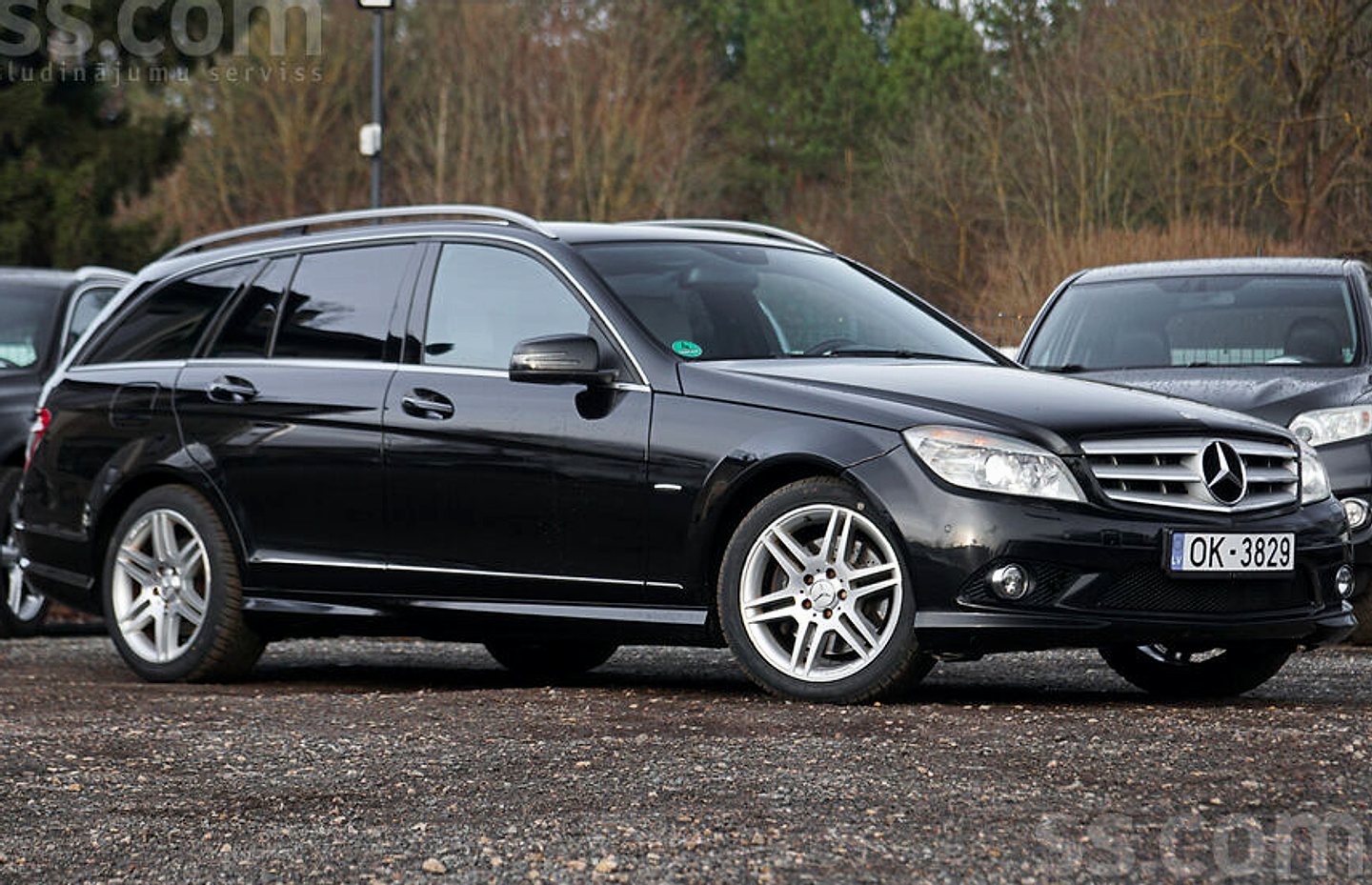 Mercedes-Benz C350 — foto 2