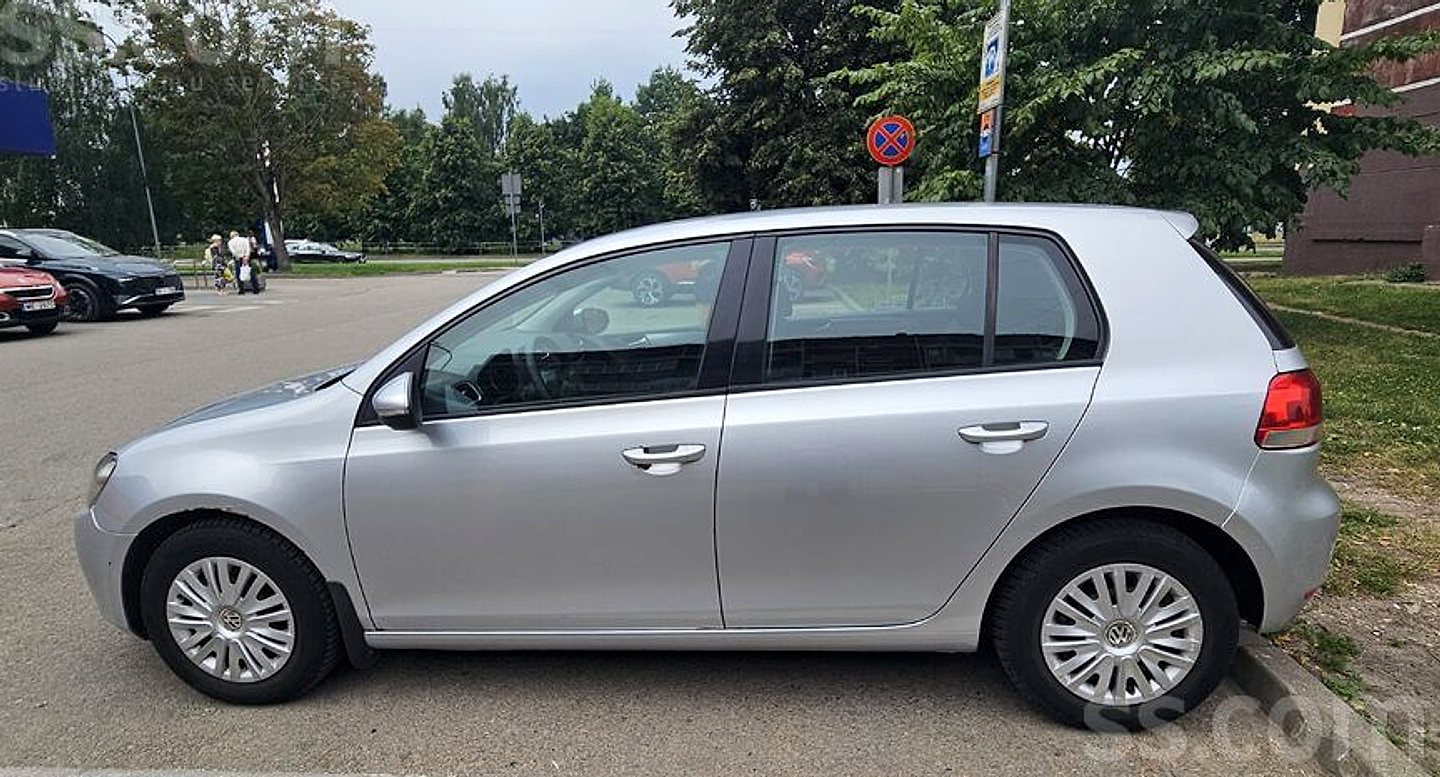 Volkswagen Golf 6, 2009. gads