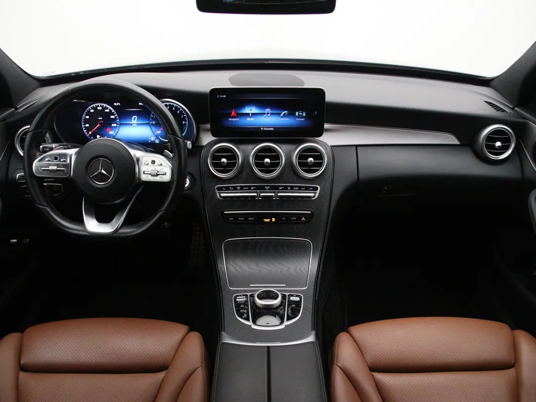 MERCEDES BENZ C300 — foto 3