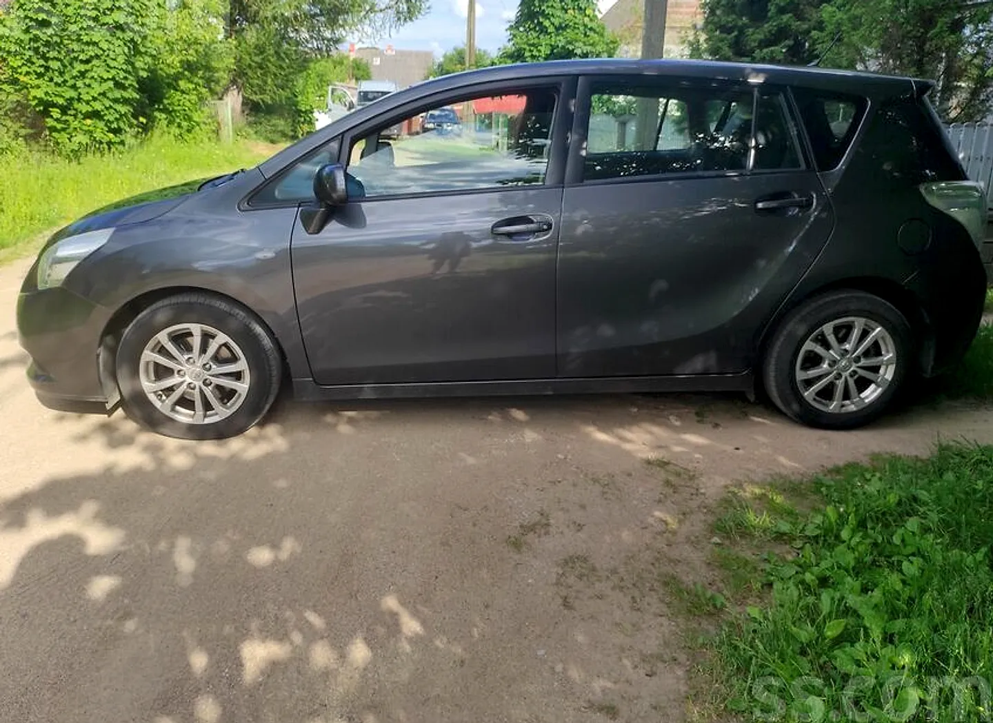 Toyota Verso, 2011. gads