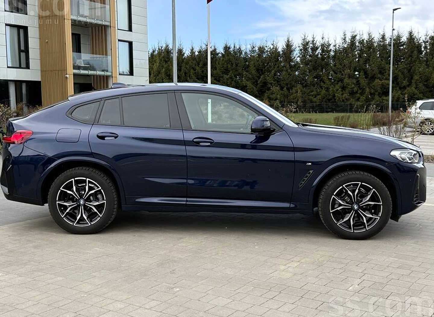 BMW X4 — foto 3