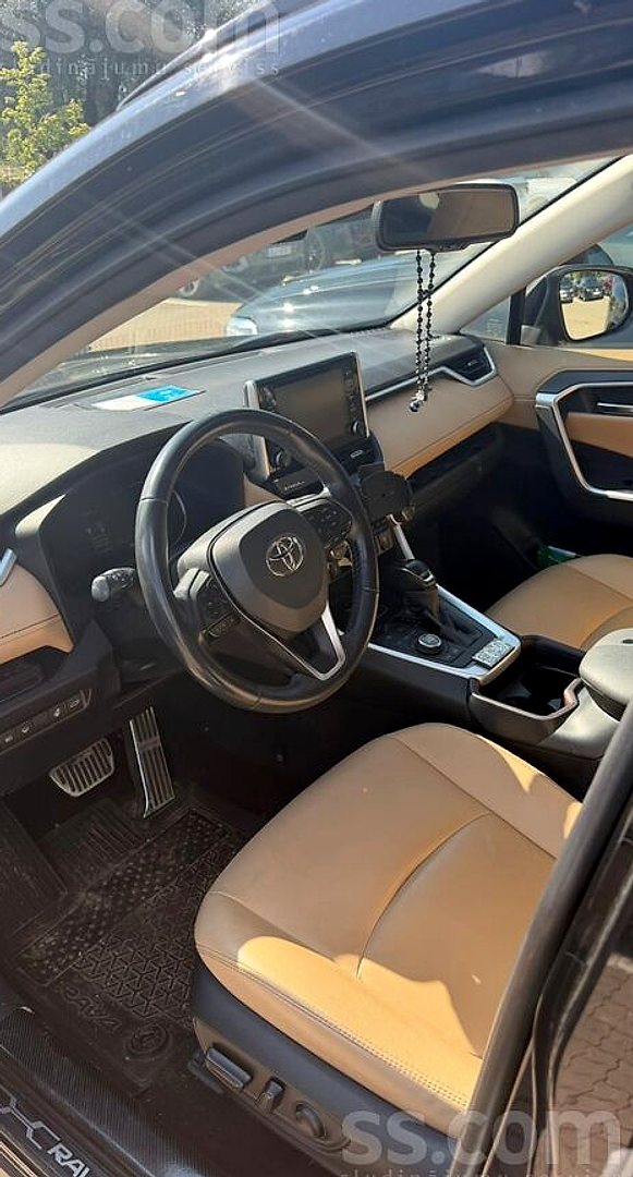 Toyota RAV 4 — foto 5