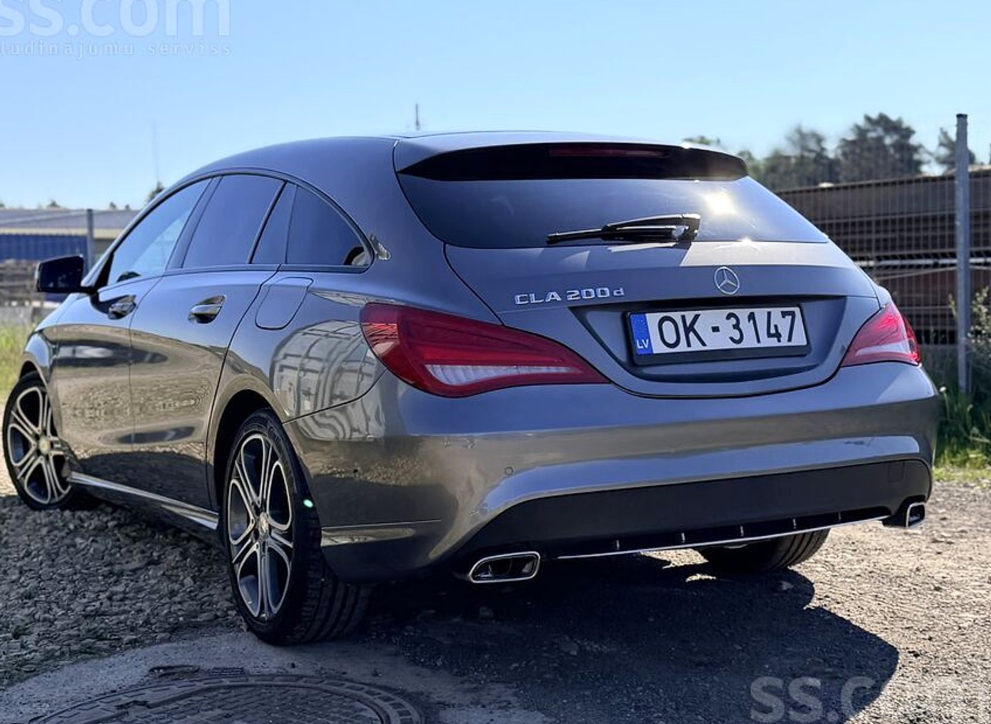 Mercedes-Benz CLA200 — foto 2