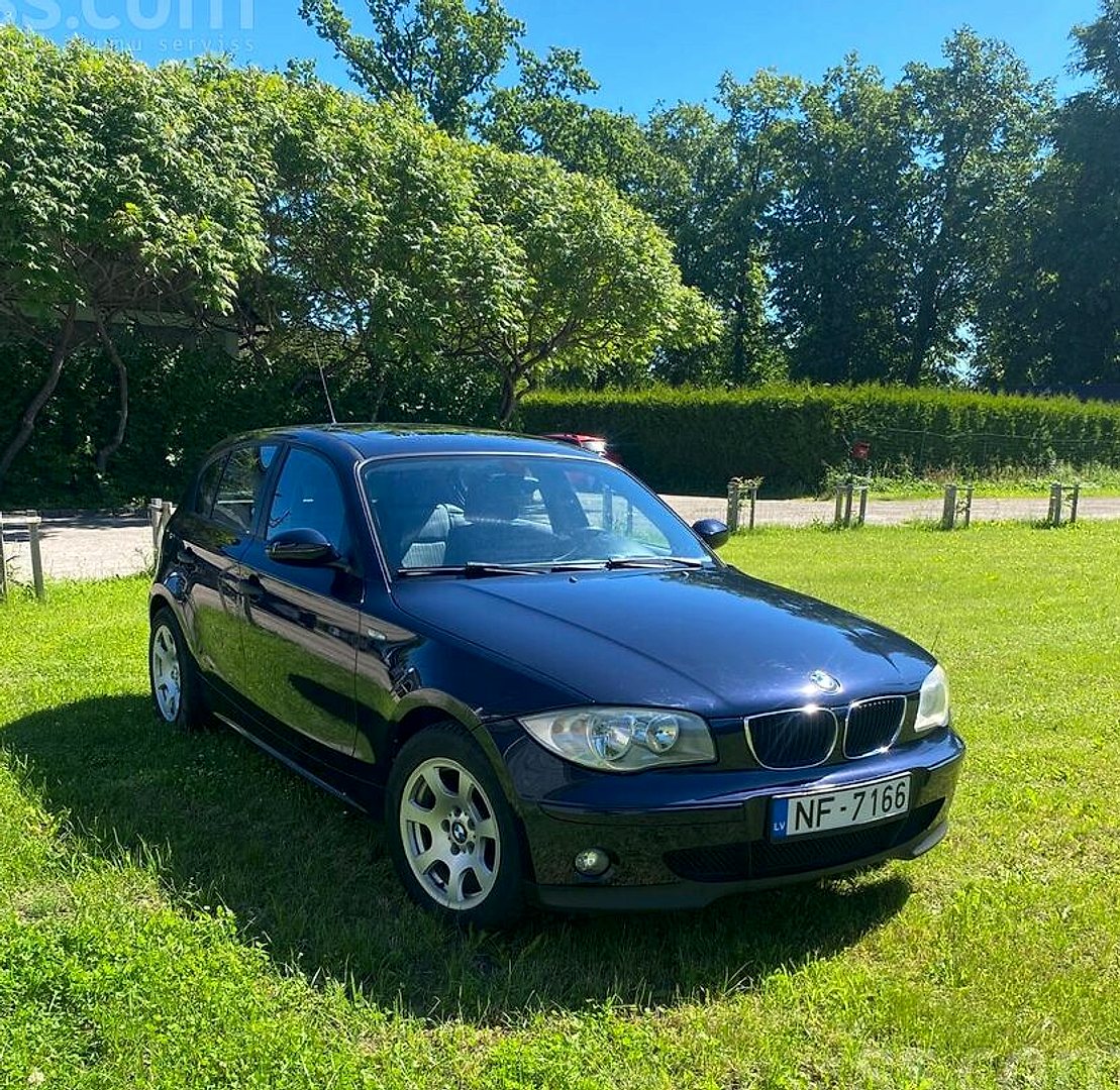 BMW 118 — foto 4