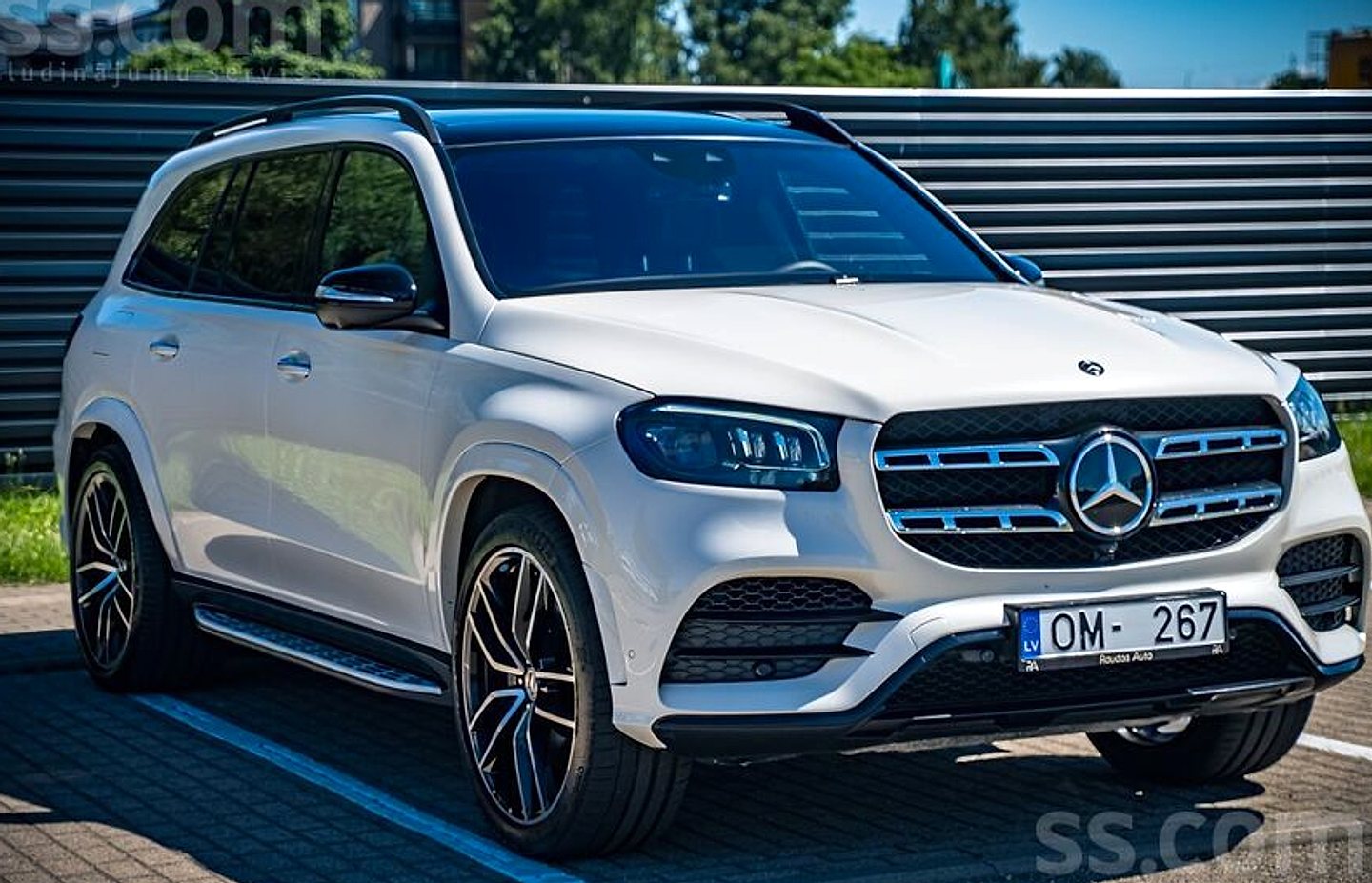Mercedes-Benz GLS 400 — foto 3