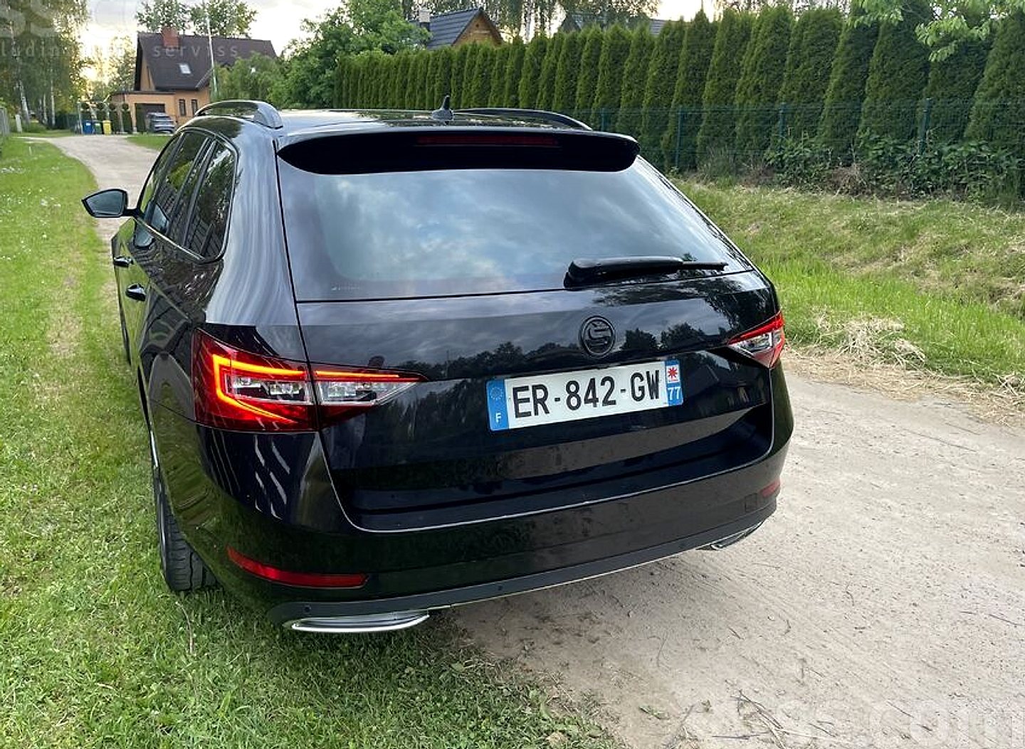 Škoda Superb — foto 5
