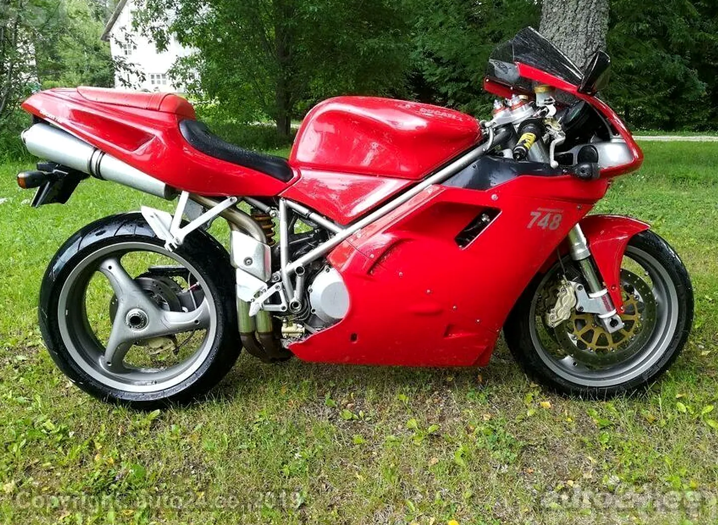 Ducati 748 Bipisto, 2001. gads