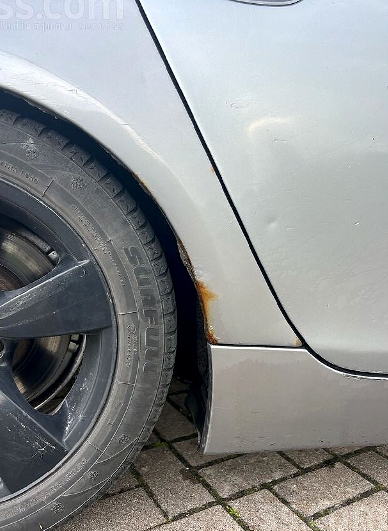 BMW 530 — foto 6
