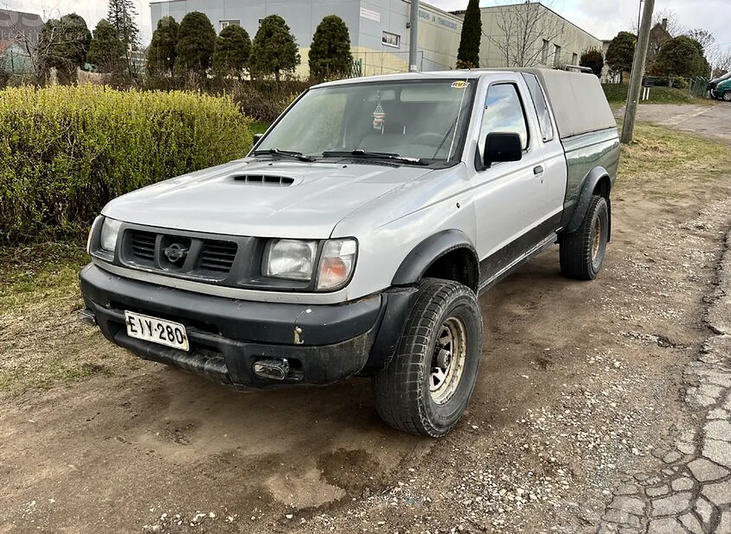Nissan King Cab, 1999. gads