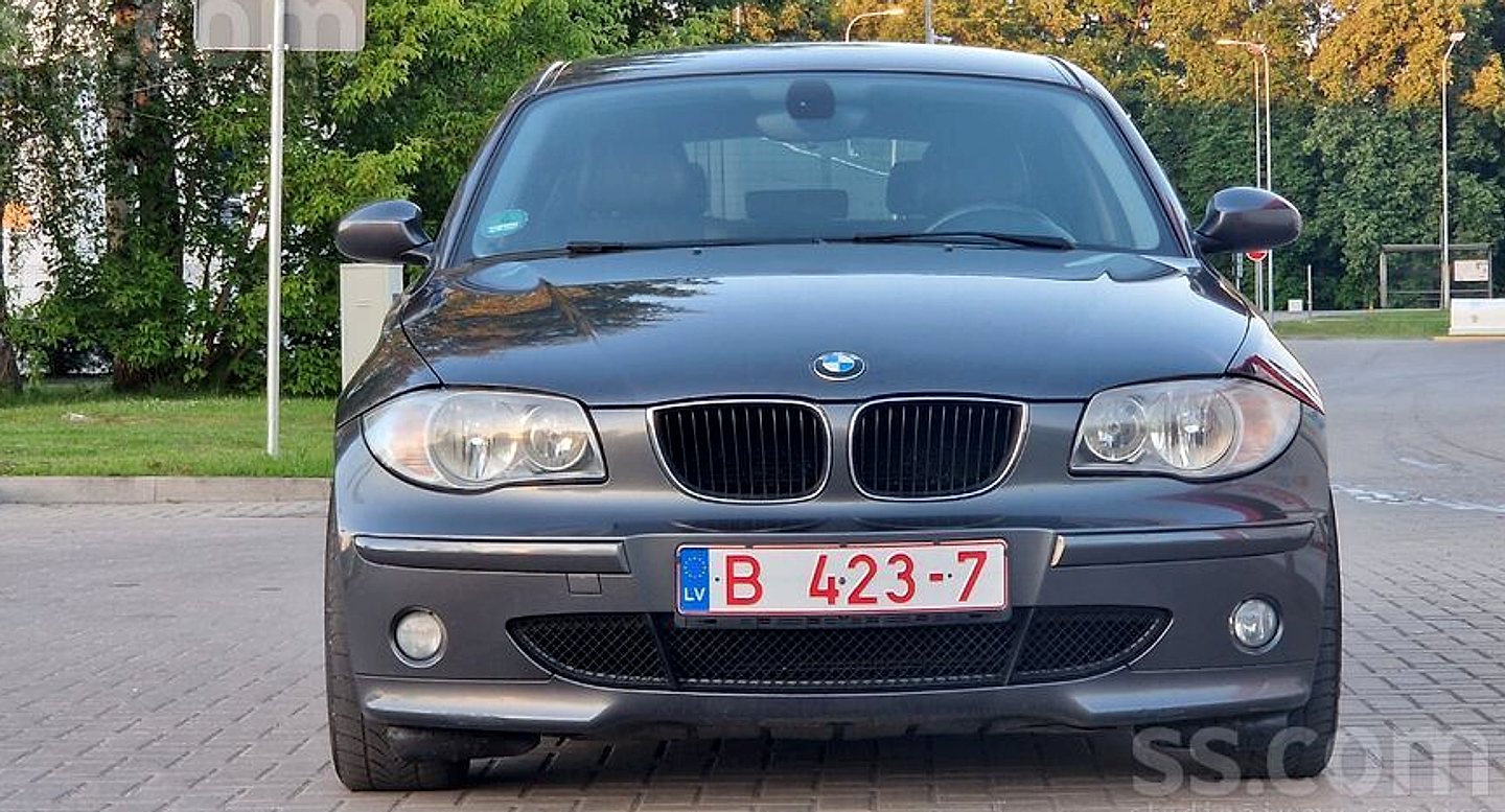 BMW 120 — foto 2