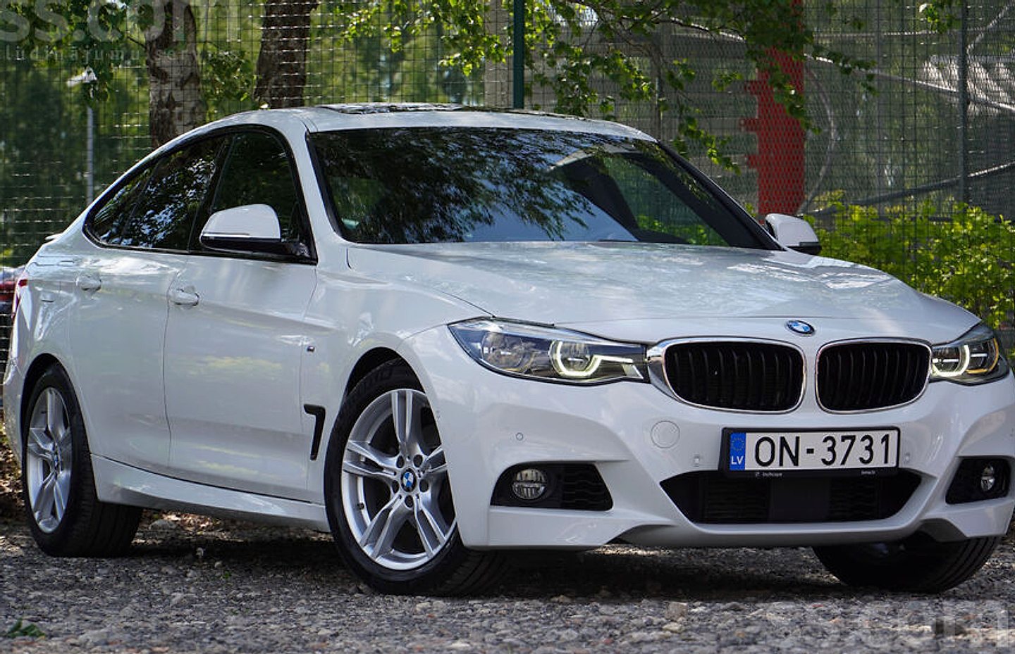 BMW 320 — foto 4