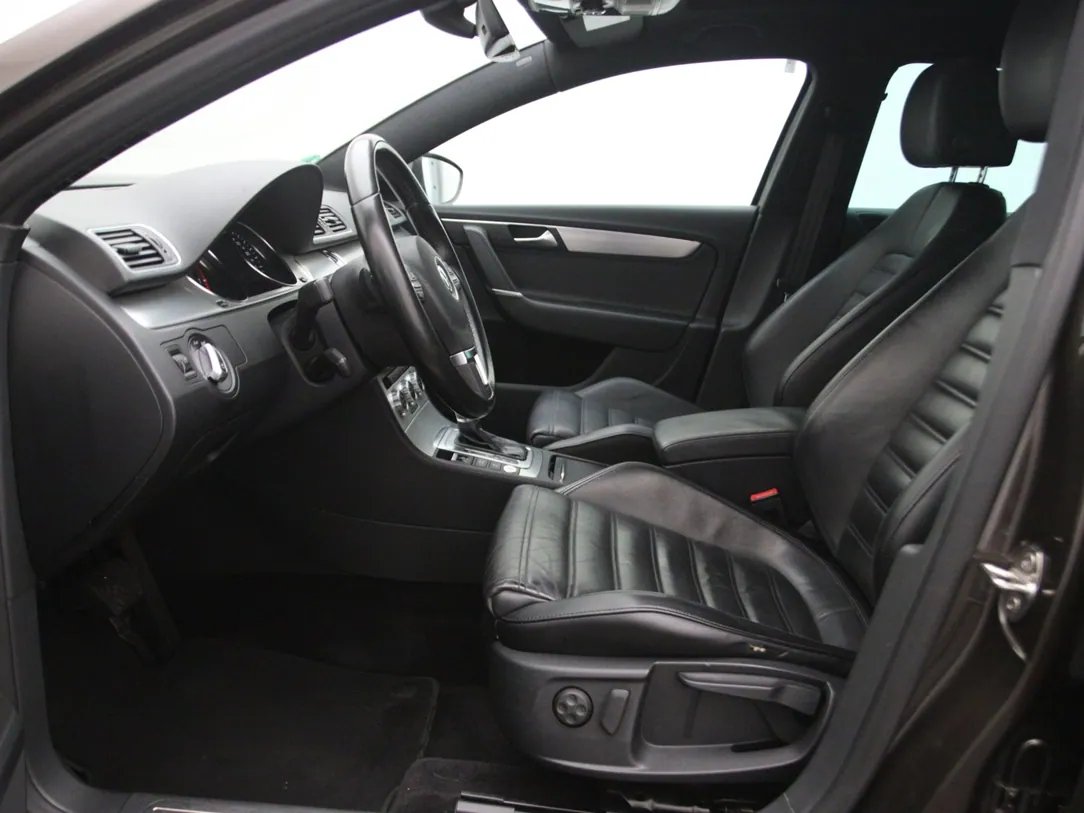 Volkswagen Passat B7 — foto 5