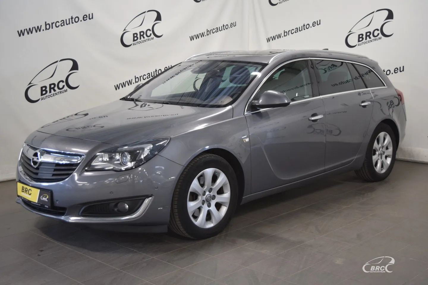 Opel Insignia, 2016. gads