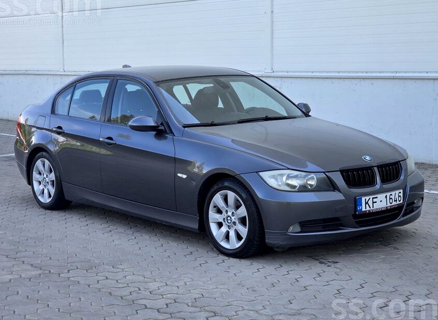 BMW 325 — foto 2