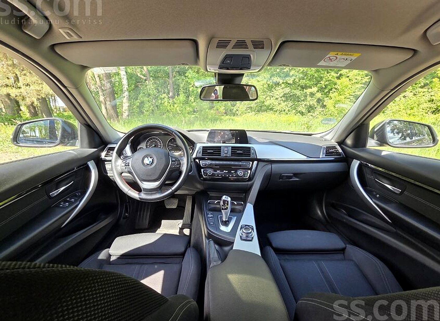 BMW 320 — foto 3