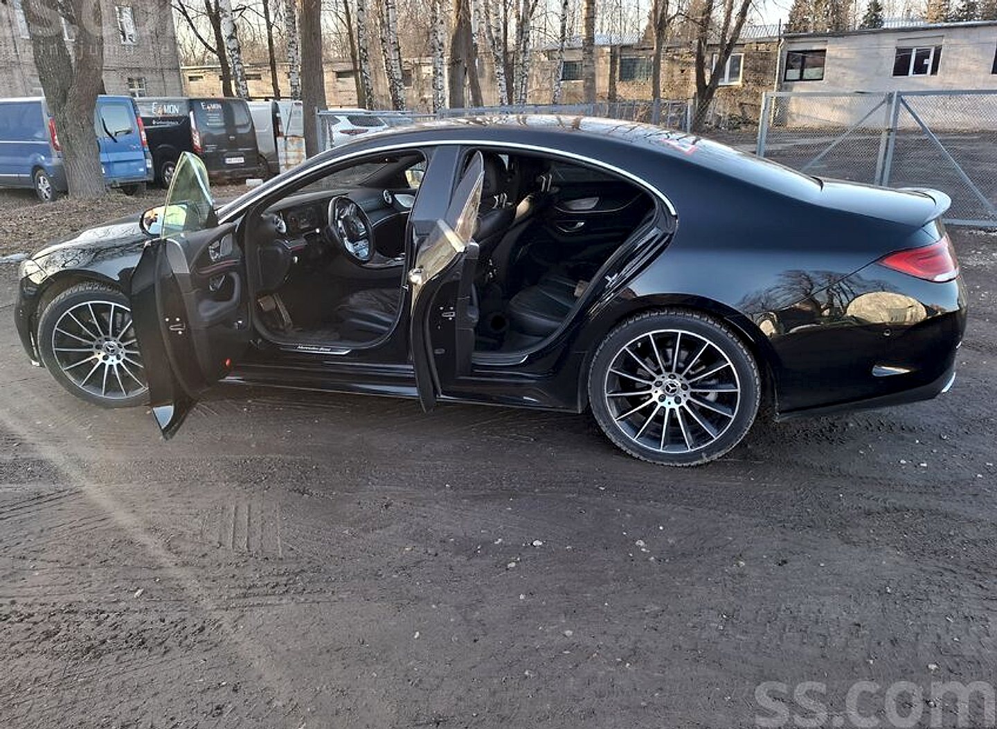 Mercedes-Benz CLS400 — foto 5