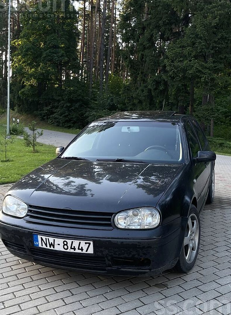 Volkswagen Golf 4, 2000. gads