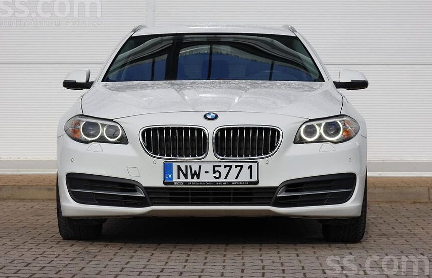 BMW 525 — foto 3