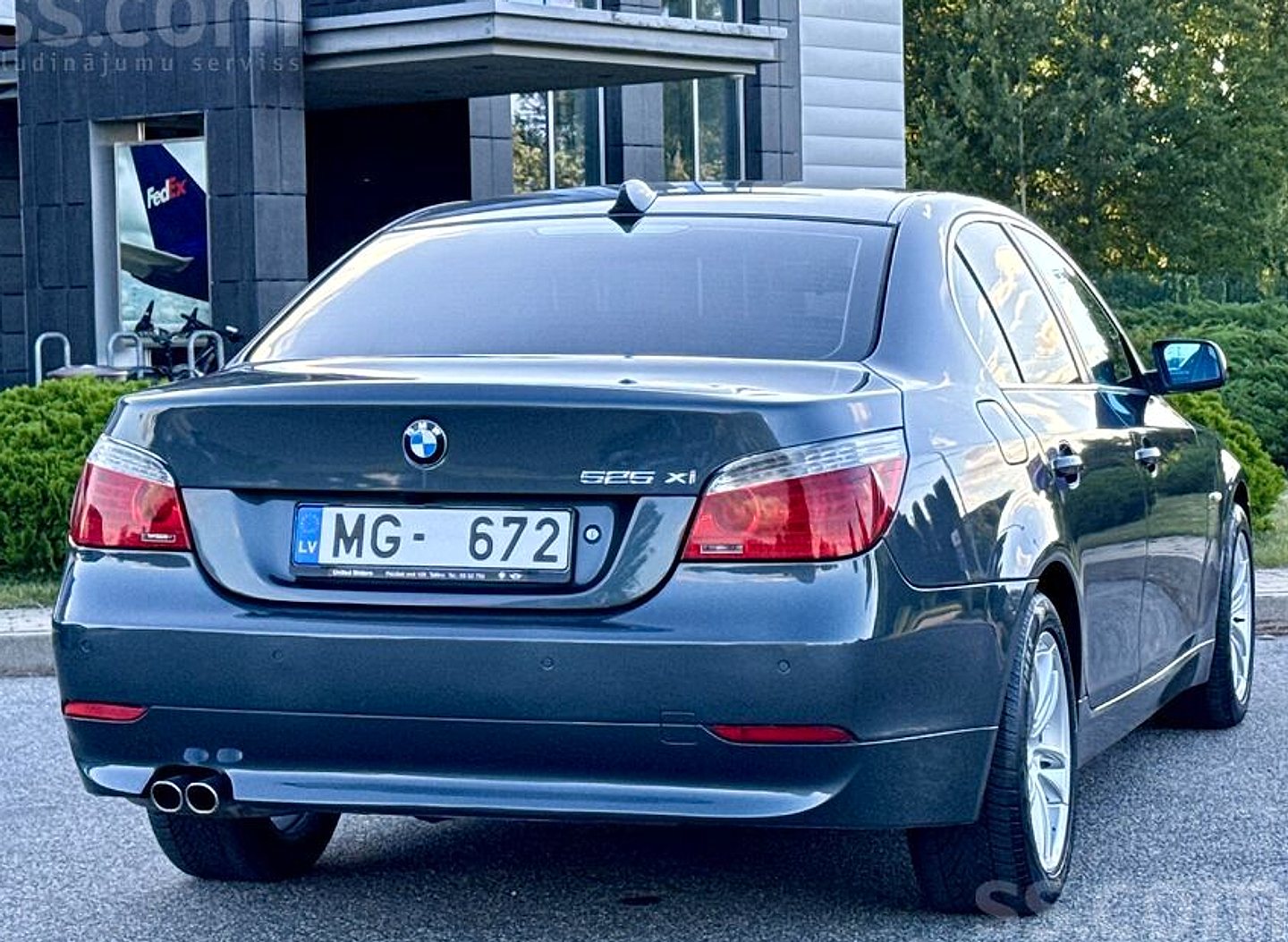 BMW 525 — foto 3