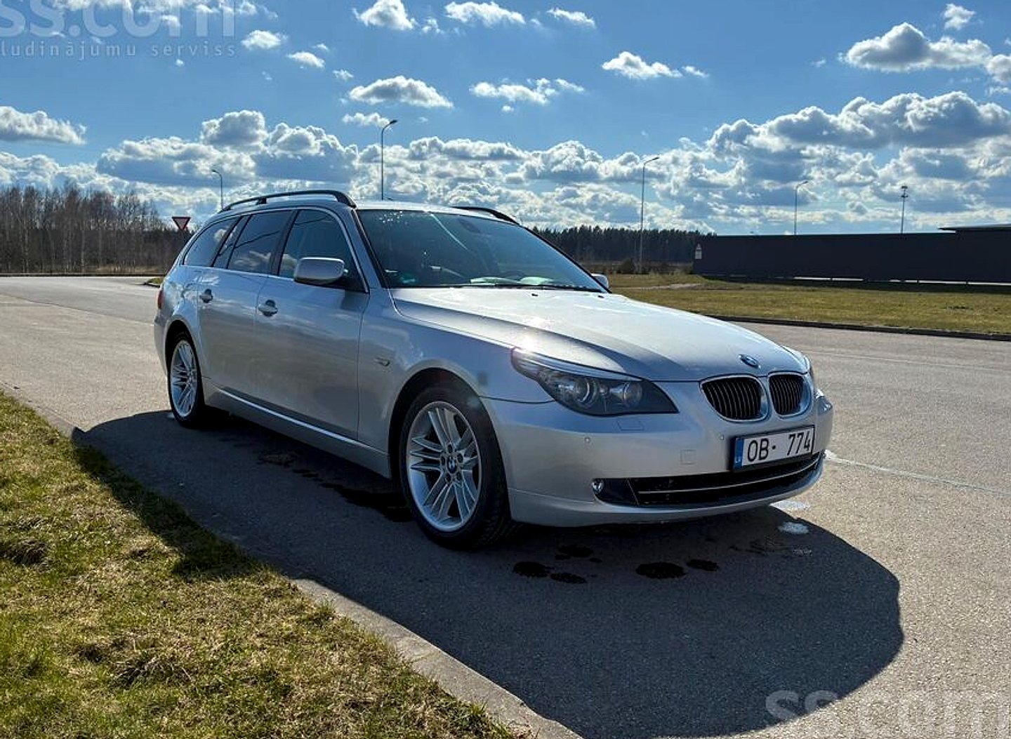 BMW 530 — foto 4