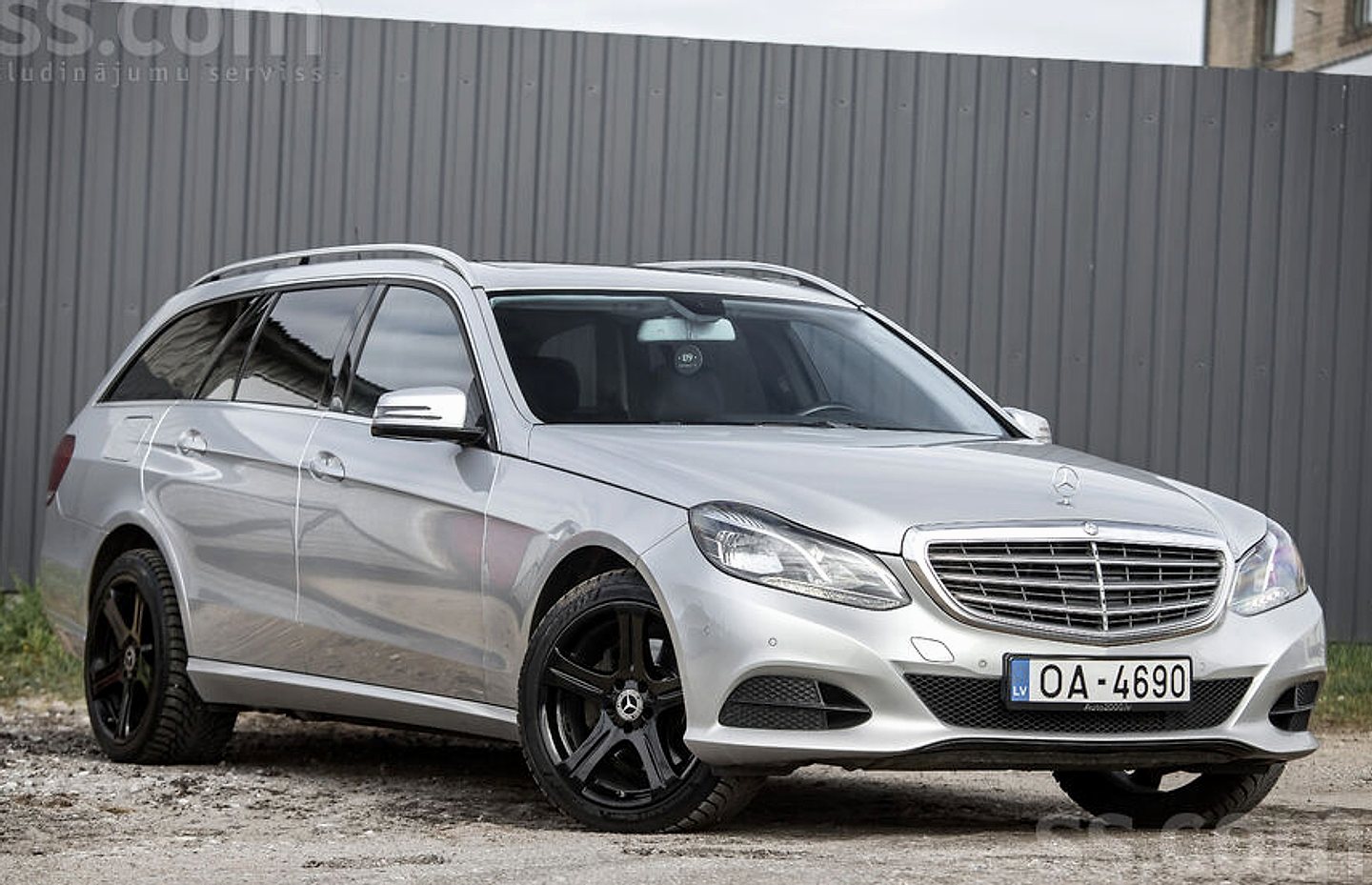Mercedes-Benz E250 — foto 2