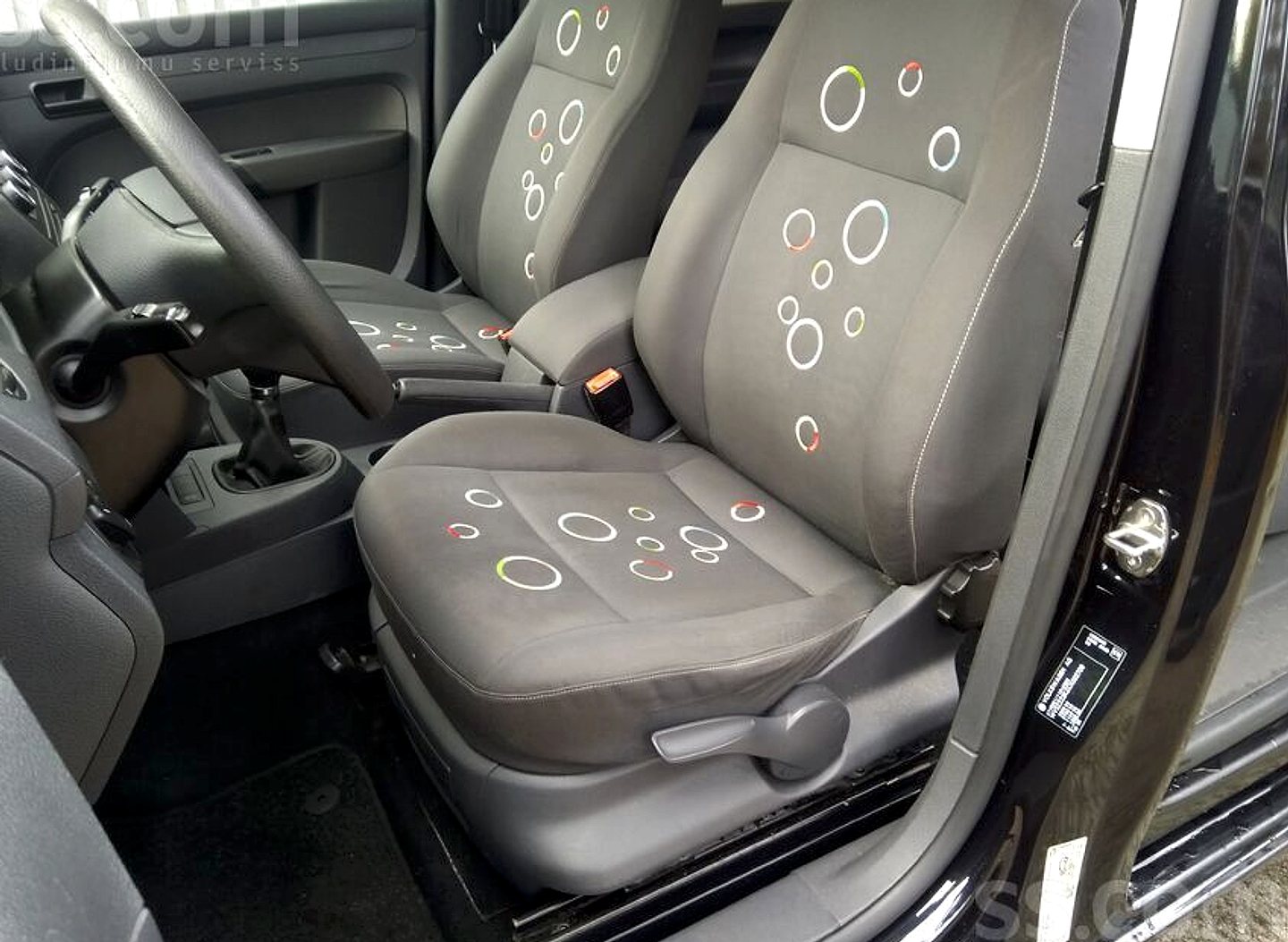 Volkswagen Caddy — foto 6