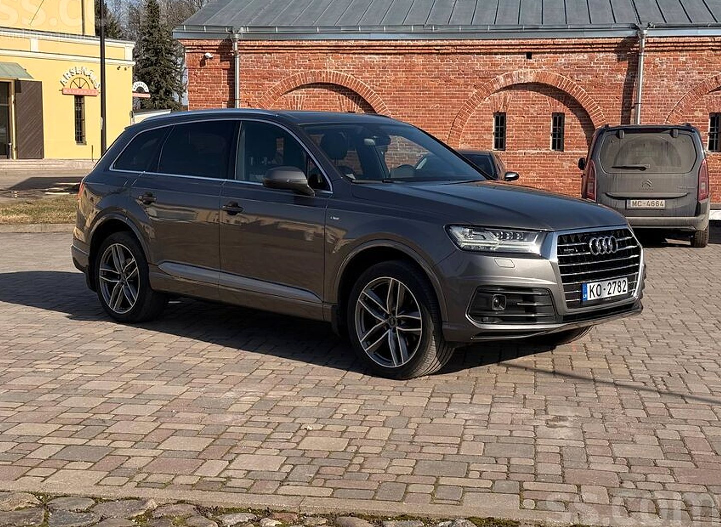 Audi Q7 — foto 2