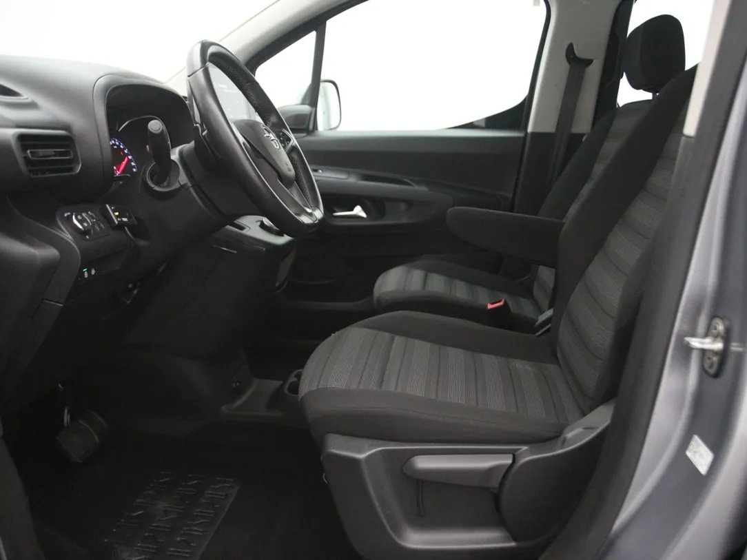 Opel Combo — foto 5