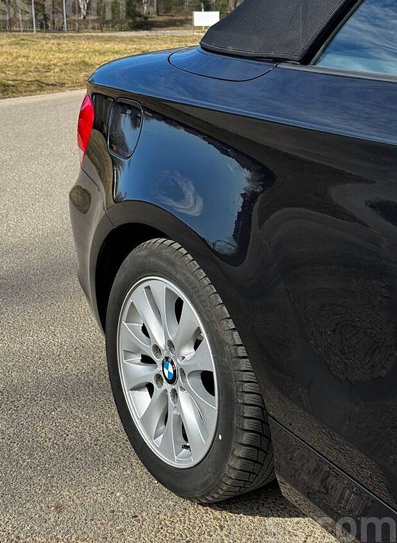 BMW 118 — foto 5