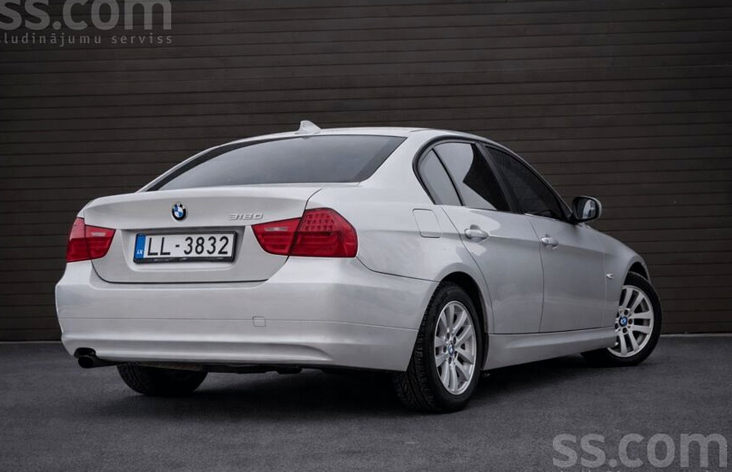 BMW 318 — foto 3