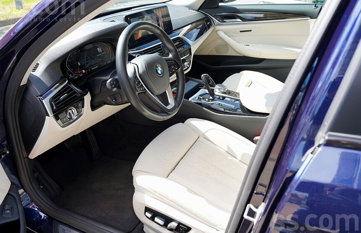BMW 530 — foto 5