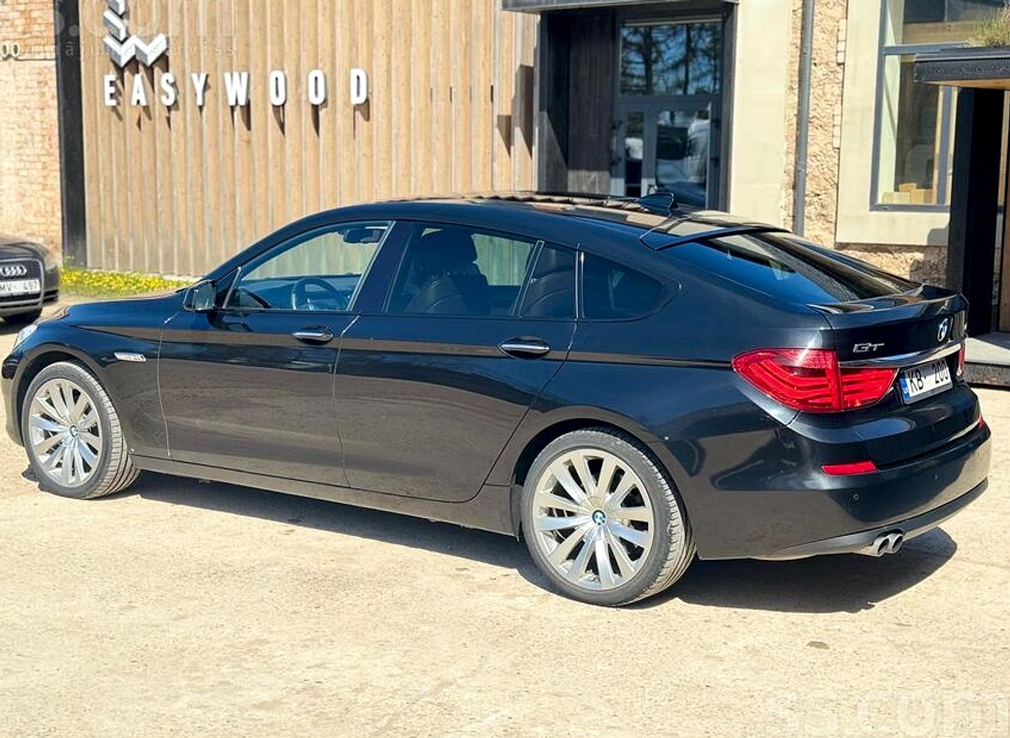 BMW 530 — foto 4