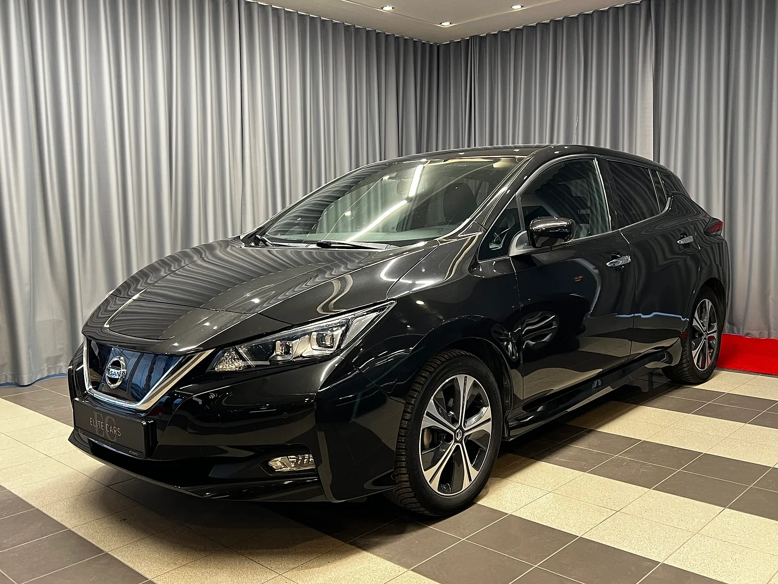 Nissan leaf, 2018. gads