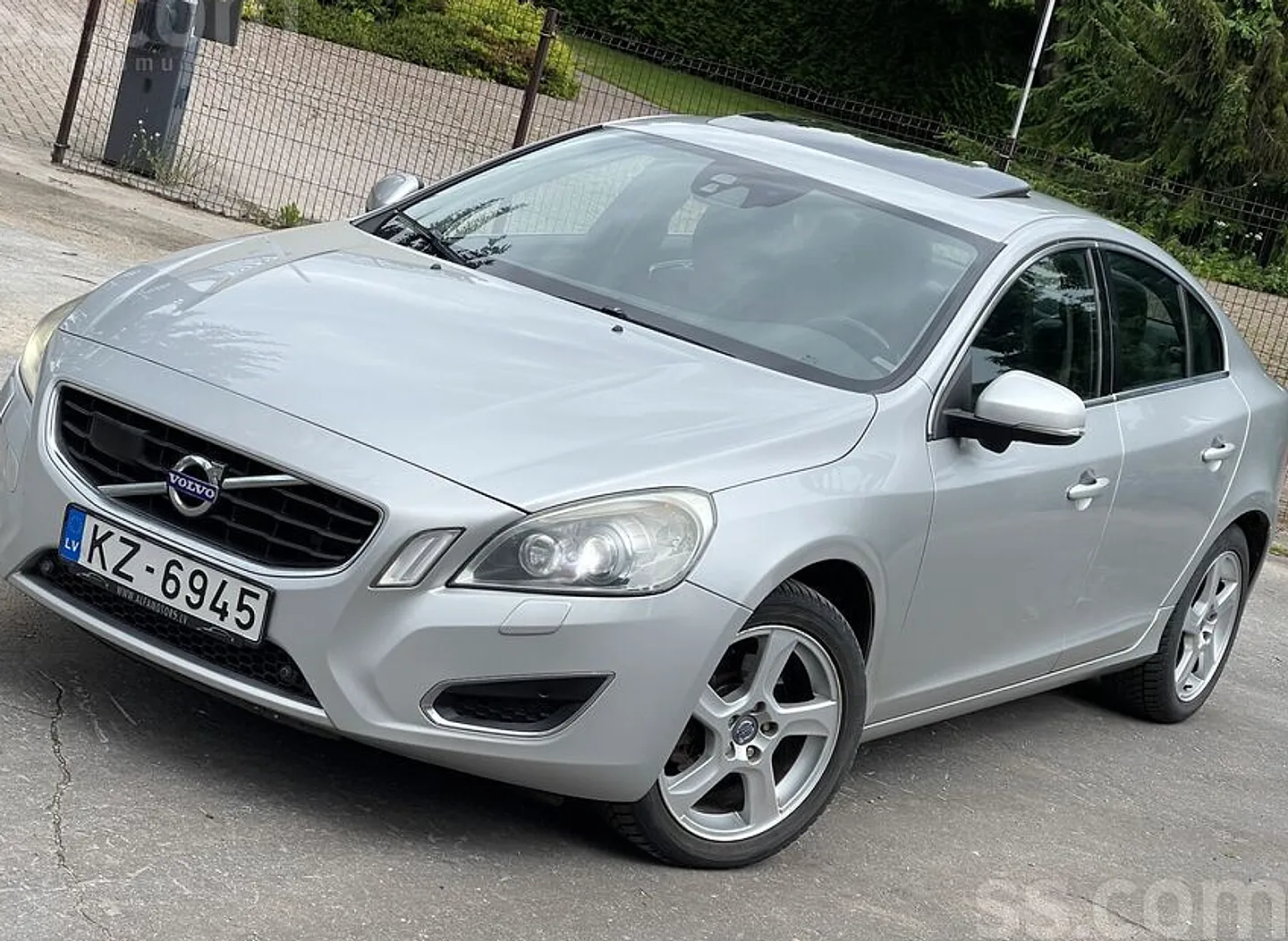 Volvo S60, 2010. gads