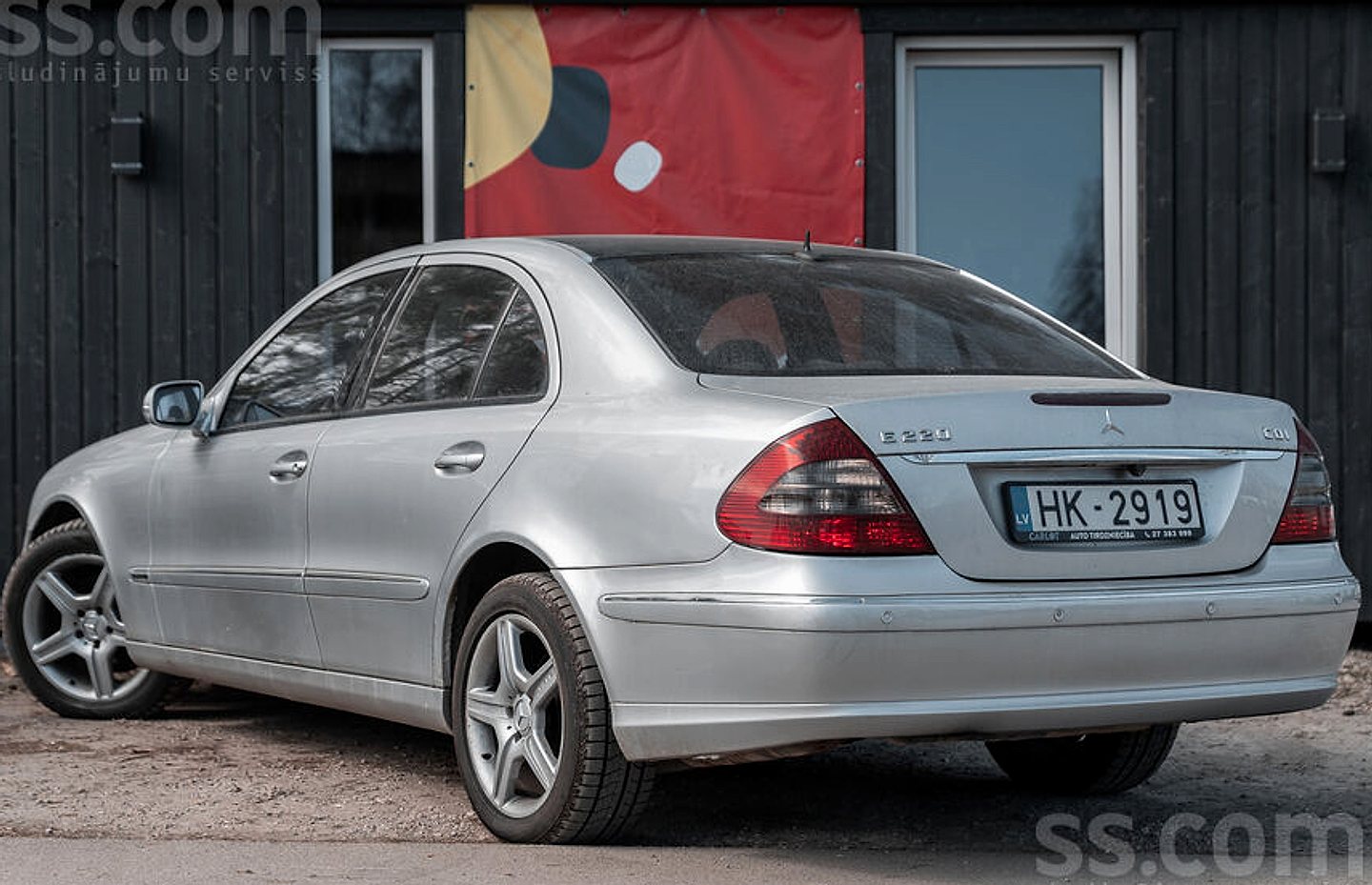 Mercedes-Benz E220 — foto 4