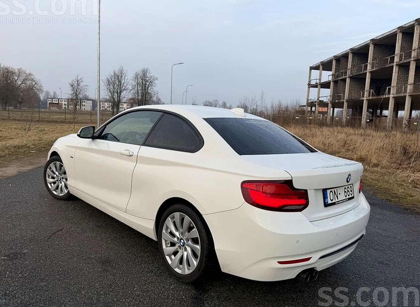 BMW 220 — foto 4