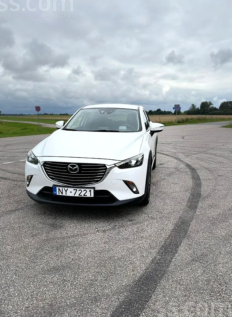 Mazda CX-3, 2015. gads