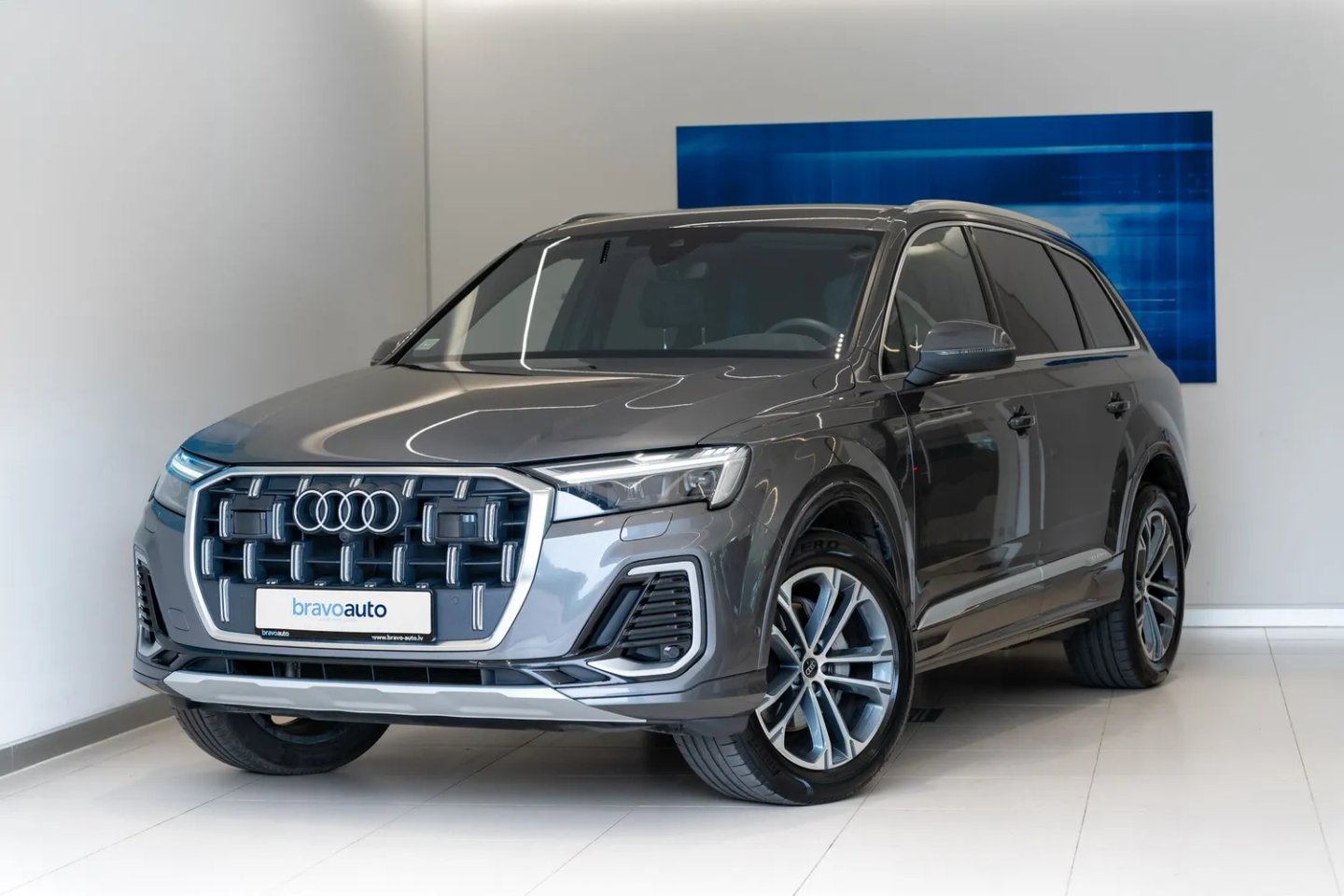 Audi Q7, 2024. gads