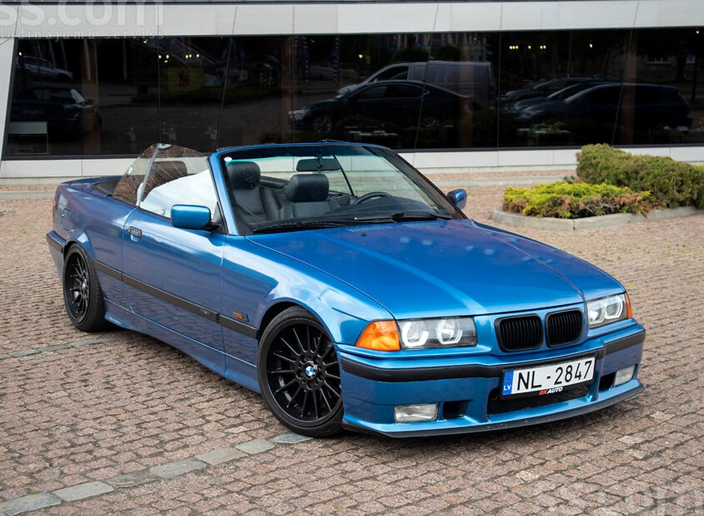 BMW 325 — foto 4