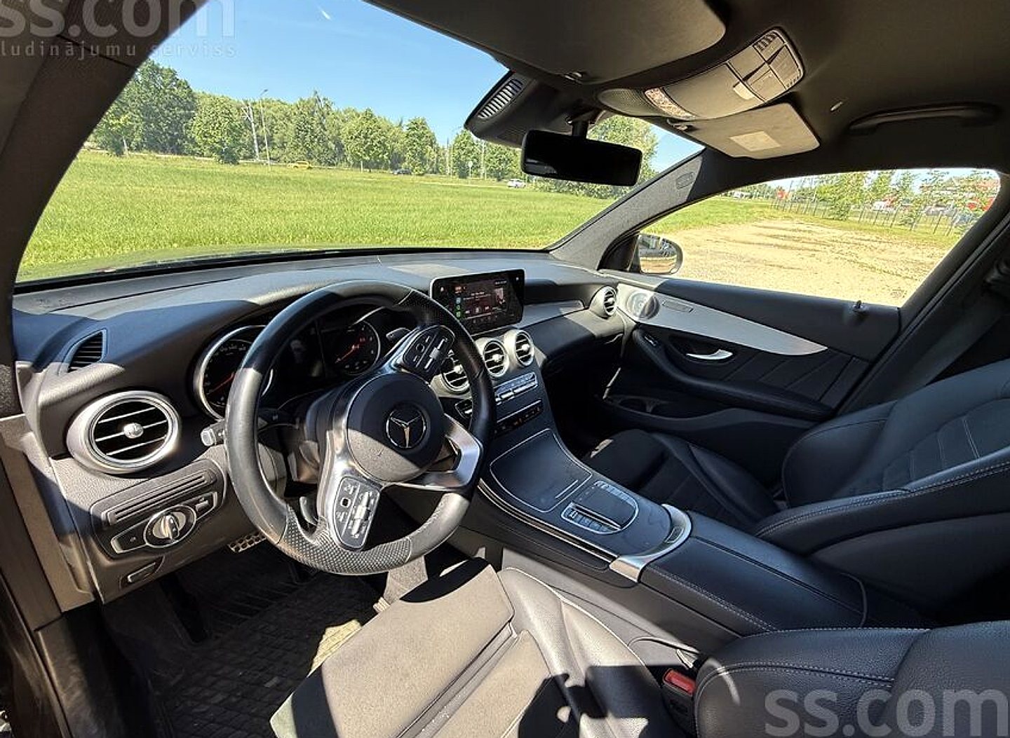 Mercedes-Benz GLC 220 — foto 5