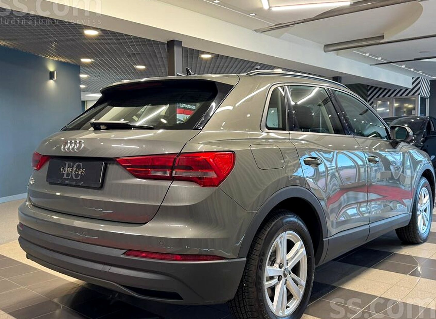 Audi Q3 — foto 2