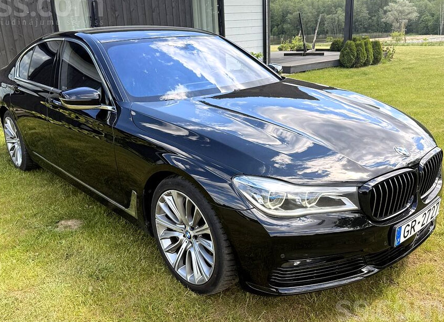 BMW 750 — foto 3